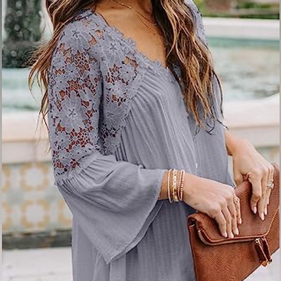 Vici floral lace button down top - Picture 3 of 9